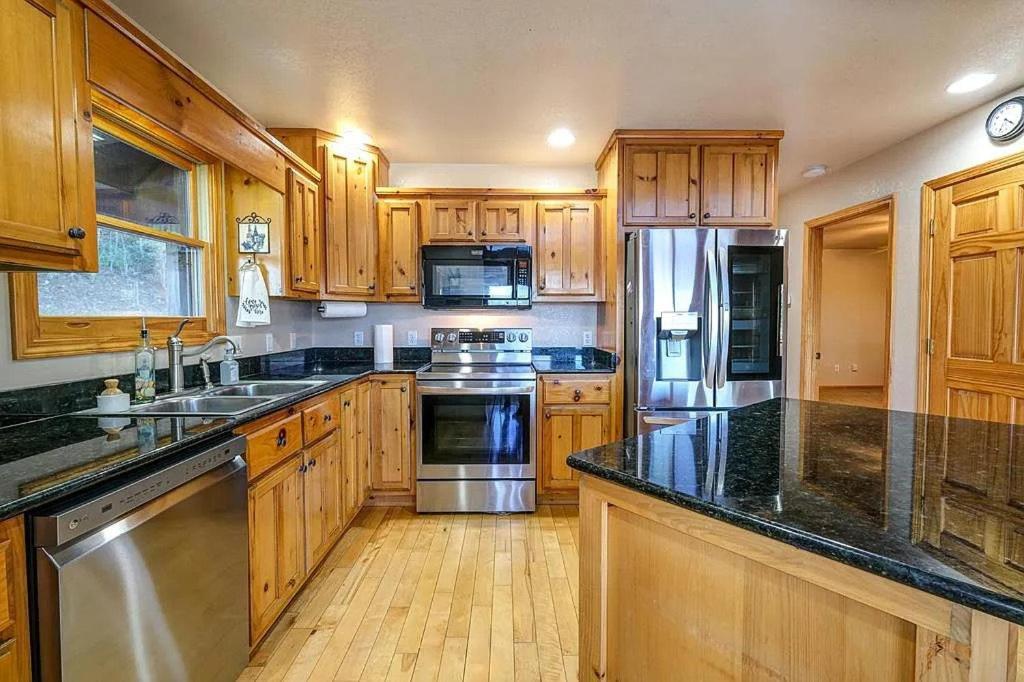 Mistletoe Cabin- Private Cabin W Views, Hottub, Pet Friendly Murphy Eksteriør billede