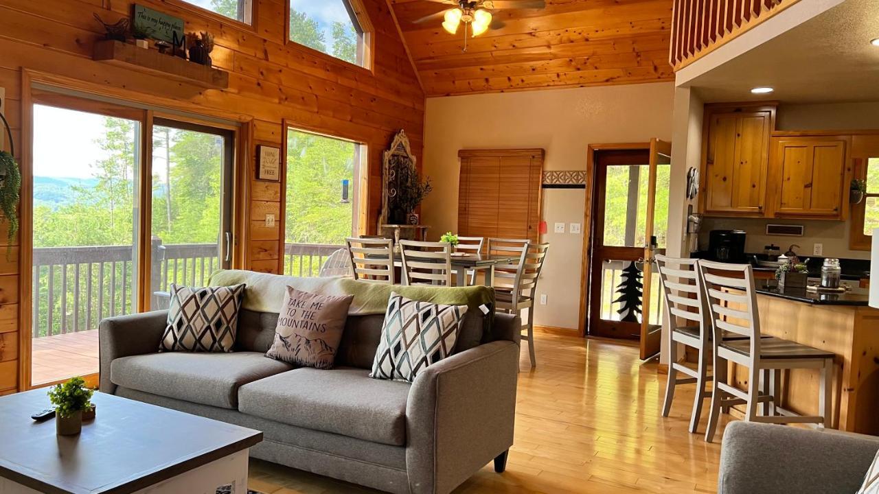 Mistletoe Cabin- Private Cabin W Views, Hottub, Pet Friendly Murphy Eksteriør billede