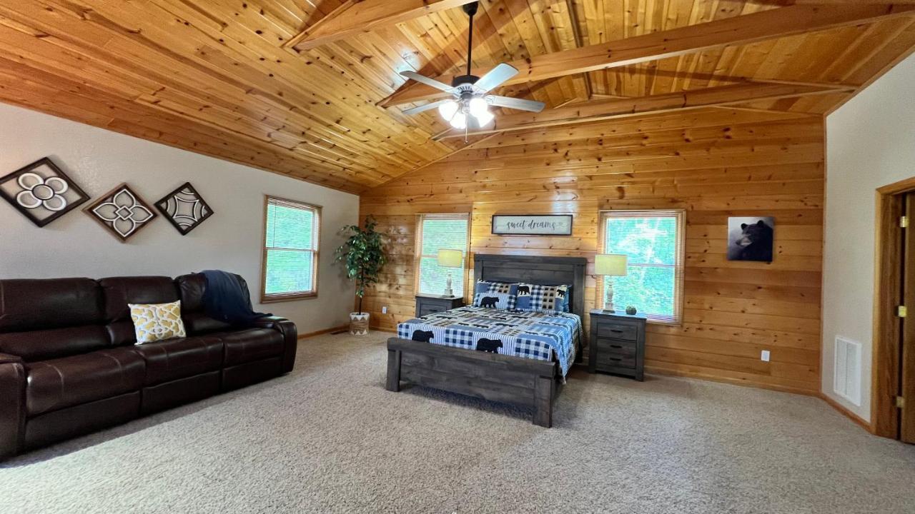 Mistletoe Cabin- Private Cabin W Views, Hottub, Pet Friendly Murphy Eksteriør billede
